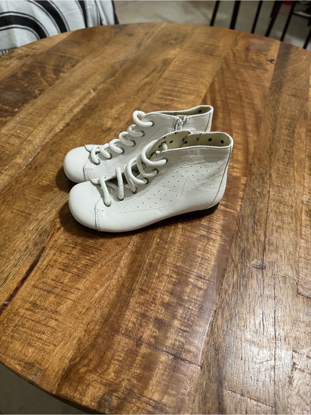 Gucci stylish white